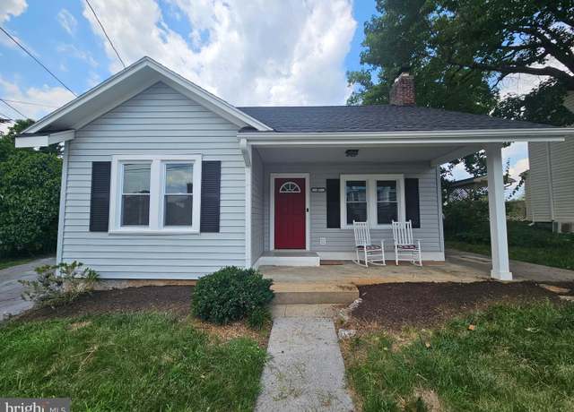 Property at 47 N Main St, Keedysville, MD 21756, 3 beds, 1 bath
