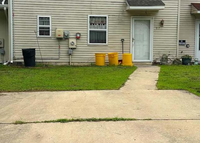 Property at 97 Berkshire Rd, Sicklerville, NJ 08081, 3 beds, 1 bath