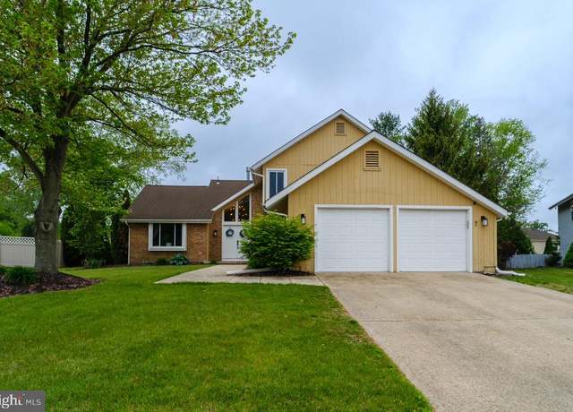 Property at 7 Knoll Ct, Sewell, NJ 08080, 4 beds, 2.5 baths