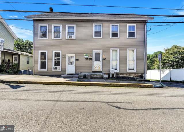 Property at 438-440 W Market St, Williamstown, PA 17098, 6 beds, 4 baths