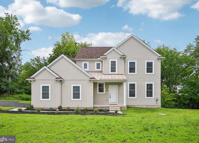 Property at 5 Blackhorse Woods Ln, Plymouth Meeting, PA 19462, 4 beds, 3.5 baths