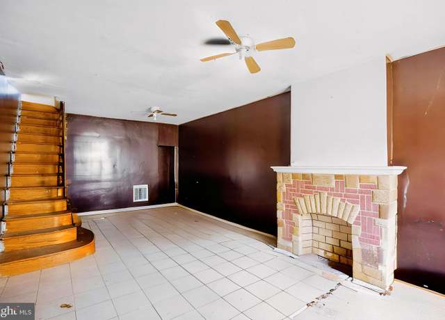 Property at 2122 E Birch St, Philadelphia, PA 19134, 3 beds, 1 bath