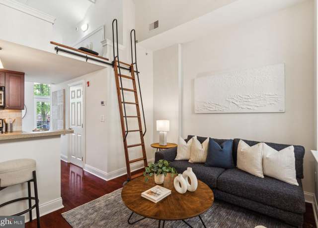 Property at 1 Academy Cir #219, Philadelphia, PA 19146, 1 bed, 1 bath
