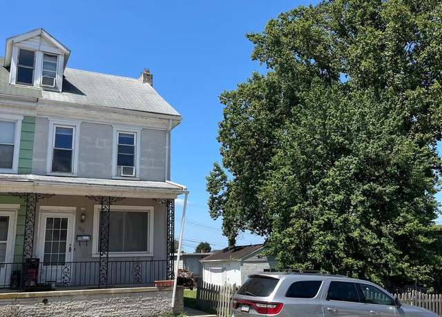 Property at 706 N Franklin St, York, PA 17403, 3 beds, 2 baths