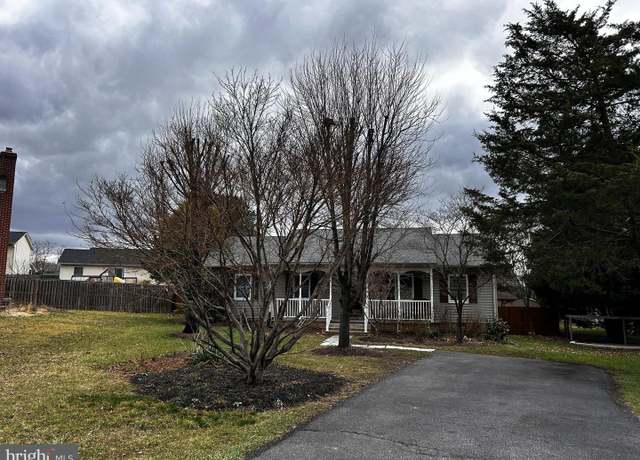 Property at 123 Meadowbrooke Pl, Winchester, VA 22602, 3 beds, 2 baths