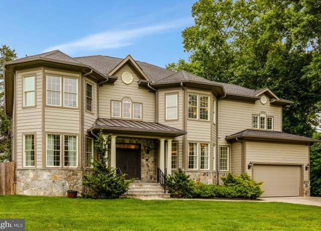 Property at 829 Golden Arrow St, Great Falls, VA 22066, 6 beds, 7 baths