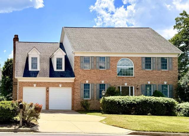 Property at 6207 Woodland Lake Dr, Alexandria, VA 22310, 6 beds, 4 baths