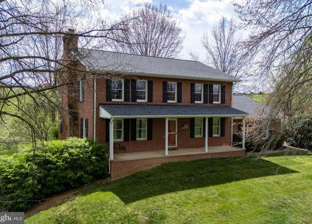 Property at 1699 Mill Creek Xrds, Luray, VA 22835, 3 beds, 2.5 baths