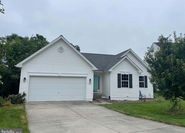 Property at 394 Brandenburg Dr, Falling Waters, WV 25419, 3 beds, 2.5 baths