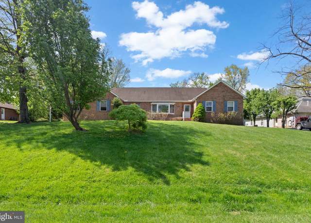 Property at 2705 Martello Dr, Silver Spring, MD 20904, 3 beds, 2.5 baths