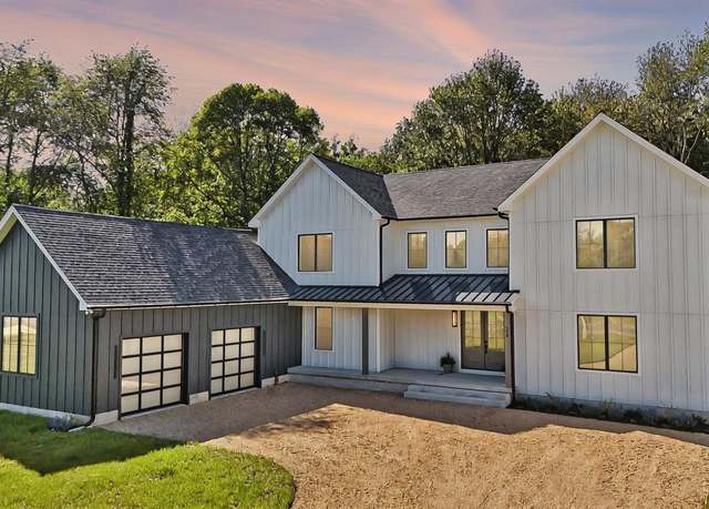 Property at 208 Tower Dr, Stevensville, MD 21666, 5 beds, 4.5 baths