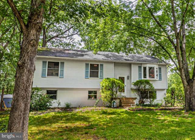 Property at 451 Ninth St, Newtonville, NJ 08346, 3 beds, 1 bath