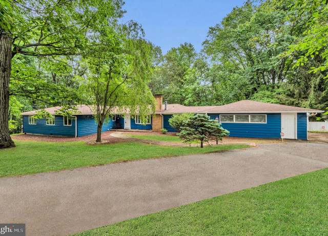 Property at 62 Reids Hill Rd, Morganville, NJ 07751, 3 beds, 2 baths