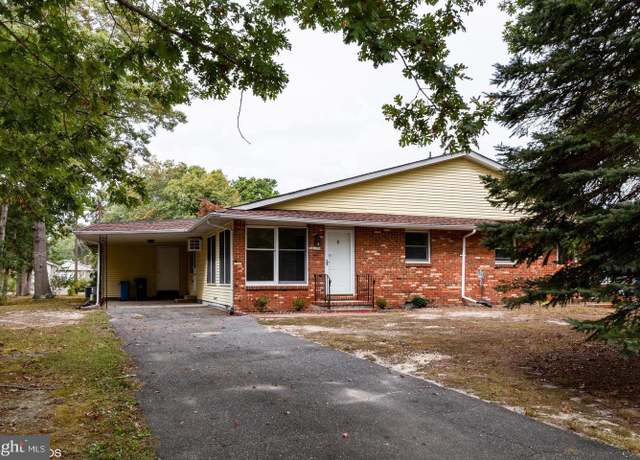 Property at 18 Cranberry Rd, Manahawkin, NJ 08050, 1 bed, 1 bath