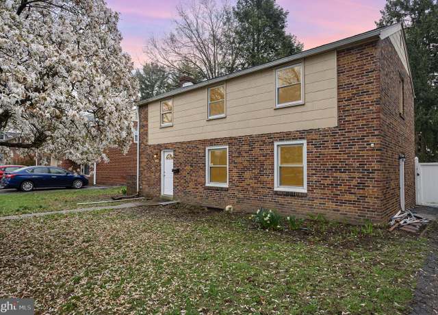 Property at 1609 Carlisle Rd, Camp Hill, PA 17011, 3 beds, 2 baths