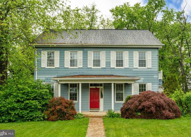 Property at 24 Kim Acres Dr, Mechanicsburg, PA 17055, 4 beds, 2 baths