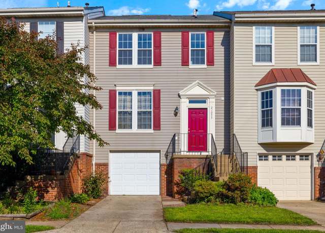 Property at 21055 Cornerpost Sq, Ashburn, VA 20147, 3 beds, 2.5 baths