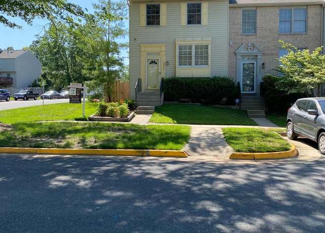 Property at 12896 Schalk Ct, Woodbridge, VA 22192, 3 beds, 3 baths
