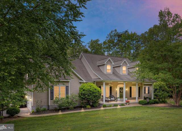 Property at 10716 Villa Way, Fredericksburg, VA 22407, 5 beds, 4 baths
