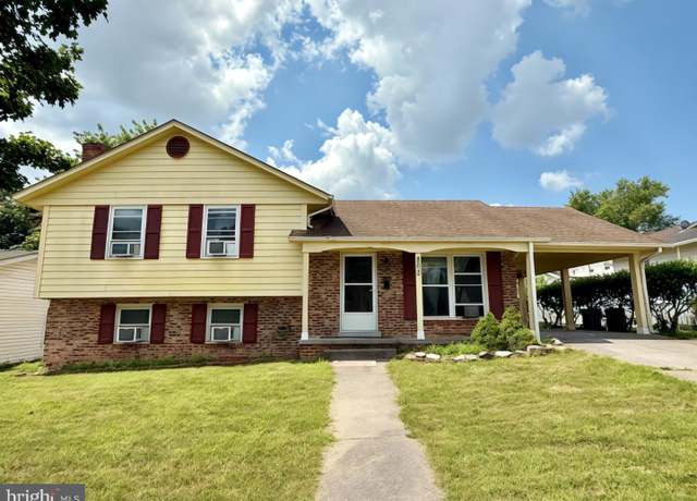 Property at 505 Green St, Winchester, VA 22601, 5 beds, 2 baths