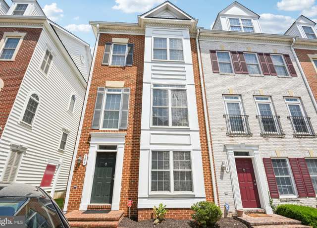 Property at 806 Ryan St, Baltimore, MD 21230, 3 beds, 2.5 baths