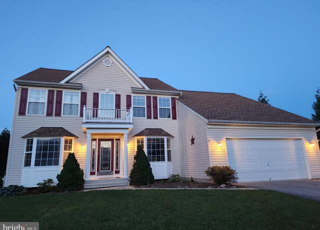 Property at 4203 Wagon Wheel Dr, Hampstead, MD 21074, 4 beds, 2.5 baths