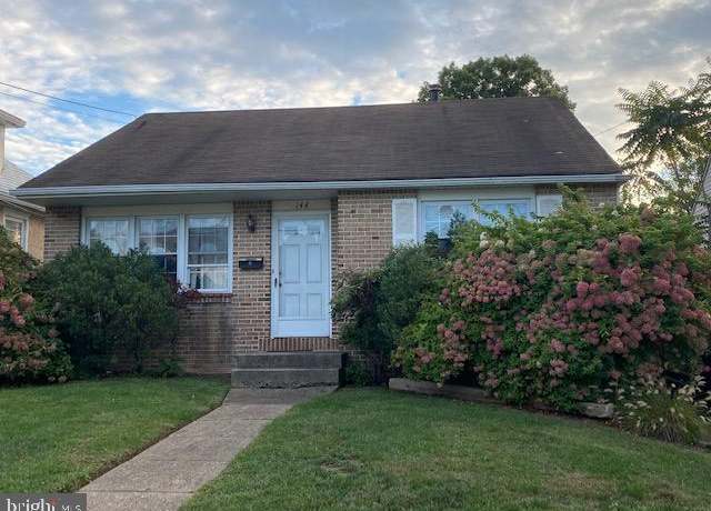 Property at 144 S Maple Ave, Maple Shade, NJ 08052, 3 beds, 1.5 baths