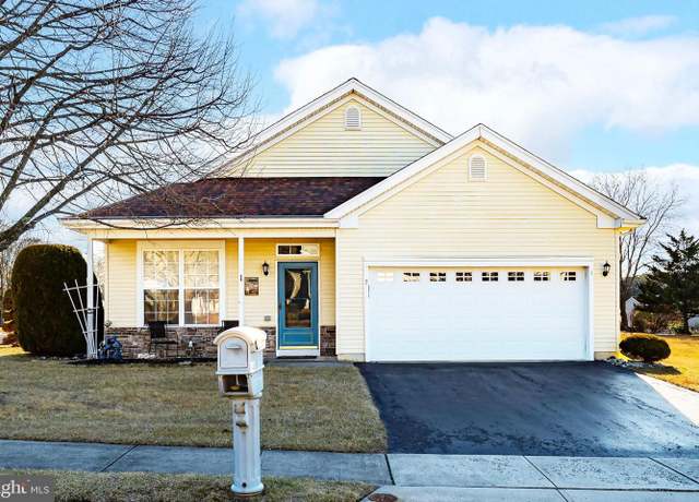 Property at 1 Mallard Way, Barnegat, NJ 08005, 2 beds, 2 baths