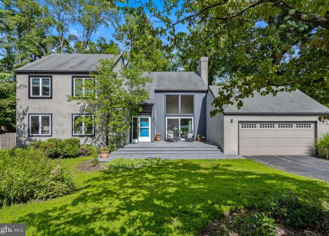 Property at 39 Haymarket Ln, Bryn Mawr, PA 19010, 4 beds, 2.5 baths