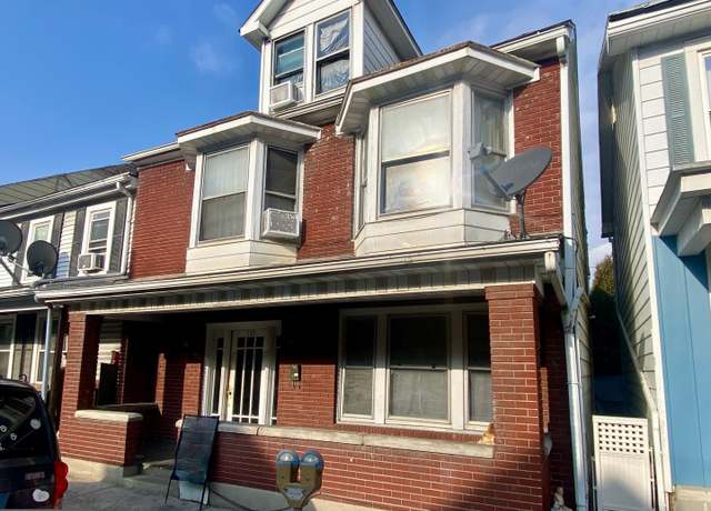 Property at 135 W 3rd St, Lewistown, PA 17044