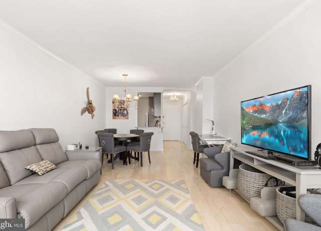 Property at 1901 John F Kennedy Blvd #2324, Philadelphia, PA 19103, 1 bed, 1 bath
