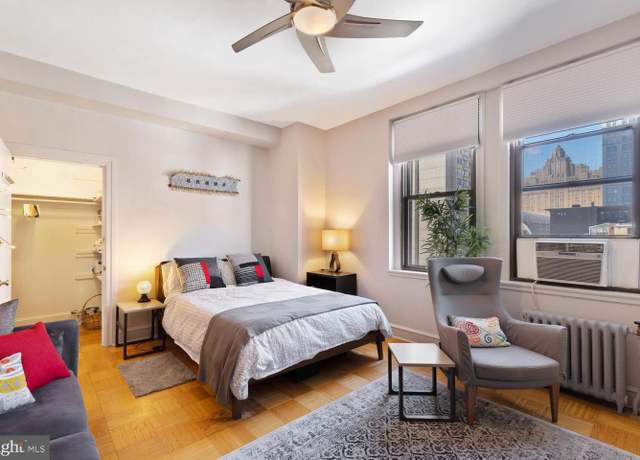 Property at 250 S 13th St Unit 8F, Philadelphia, PA 19107, 1 bath