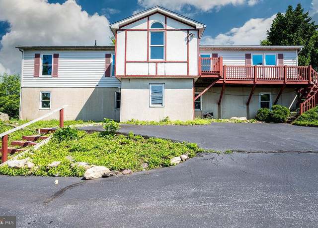 Property at 27 E Spring St, Frackville, PA 17931, 6 beds
