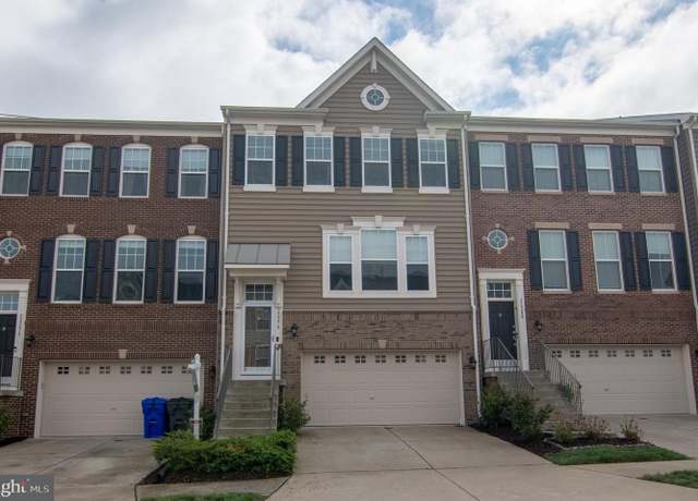 Property at 22278 Pinecroft Ter, Ashburn, VA 20148, 3 beds, 3.5 baths