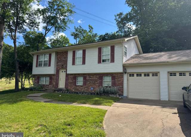 Property at 18165 Tebbs Ln, Dumfries, VA 22026, 2 beds, 2 baths