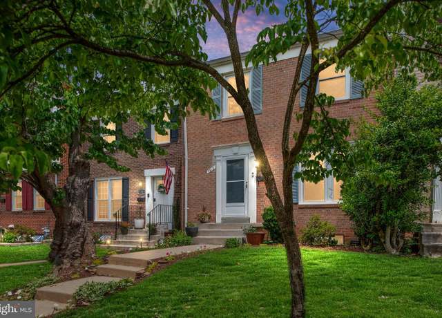 Property at 7513 Bedford Rd, Manassas, VA 20109, 3 beds, 2.5 baths