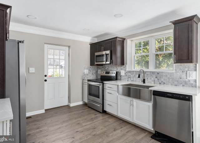 Property at 7541 Lawyers Rd, Spotsylvania, VA 22551, 4 beds, 3 baths