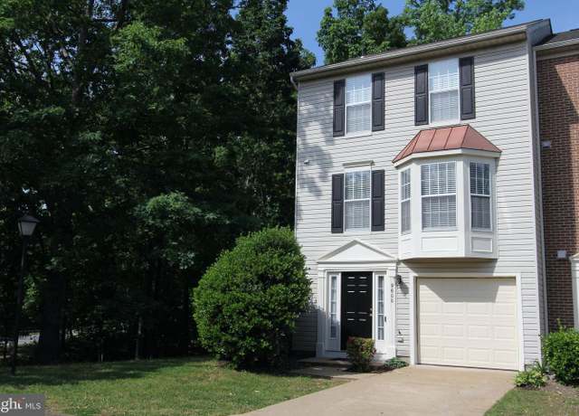 Property at 9600 Becker Ct, Fredericksburg, VA 22408, 3 beds, 2 baths