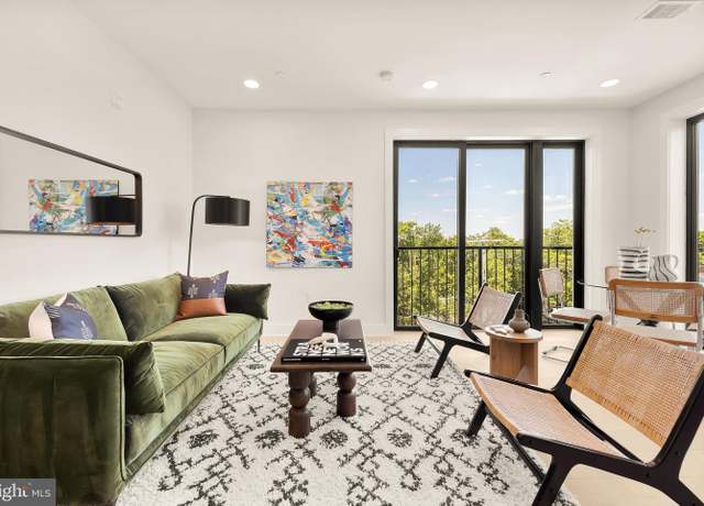 Property at 3934 14th St NW #403, Washington, DC 20011, 1 bed, 1.5 baths