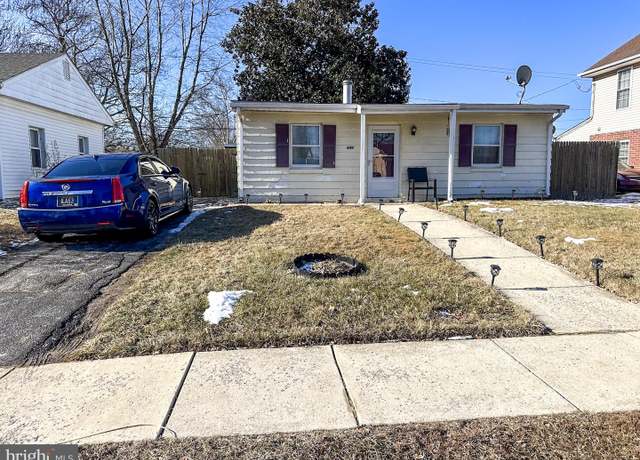 Property at 446 Carver Dr, Wilmington, DE 19801, 2 beds, 1 bath