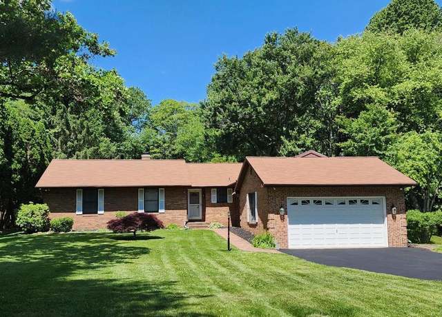 Property at 6420 Hickory Ln, Sykesville, MD 21784, 4 beds, 3 baths