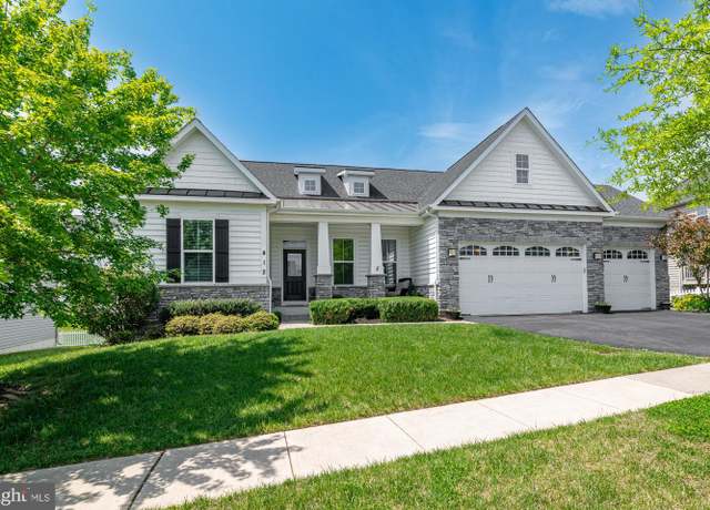 Property at 412 Potomac View Pkwy, Brunswick, MD 21716, 4 beds, 3 baths