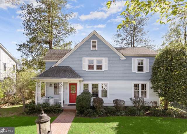 Property at 3906 Dresden St, Kensington, MD 20895, 3 beds, 4 baths