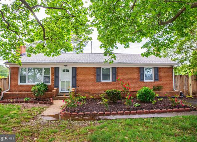 Property at 948 White Oak Dr, Oxon Hill, MD 20745, 4 beds, 2 baths
