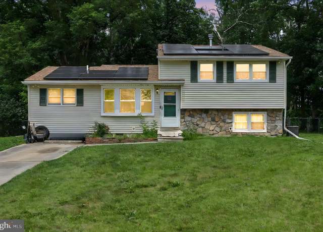 Property at 50 Dorset Ave, Millville, NJ 08332, 4 beds, 2 baths