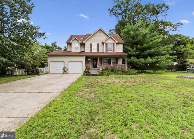 Property at 121 Stokes Ave, West Berlin, NJ 08091, 4 beds, 2.5 baths