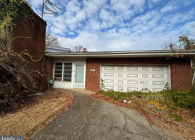 Property at 23 Grandview Ave, Williamstown, NJ 08094, 2 beds, 1 bath