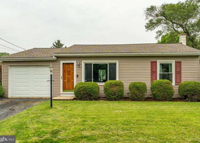 Property at 736 Park Hill Dr, Manheim, PA 17545, 3 beds, 1 bath