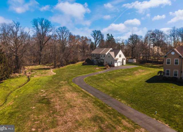 Property at 609 Ida Ln, Hatfield, PA 19440, 4 beds, 2.5 baths