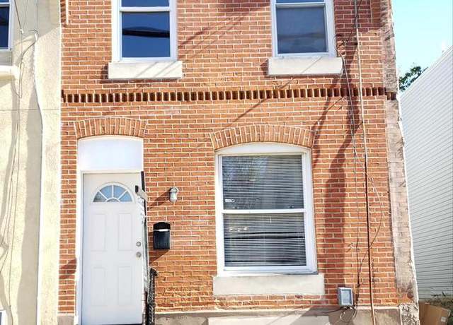 Property at 2615 N 12th St, Philadelphia, PA 19133, 3 beds, 1.5 baths
